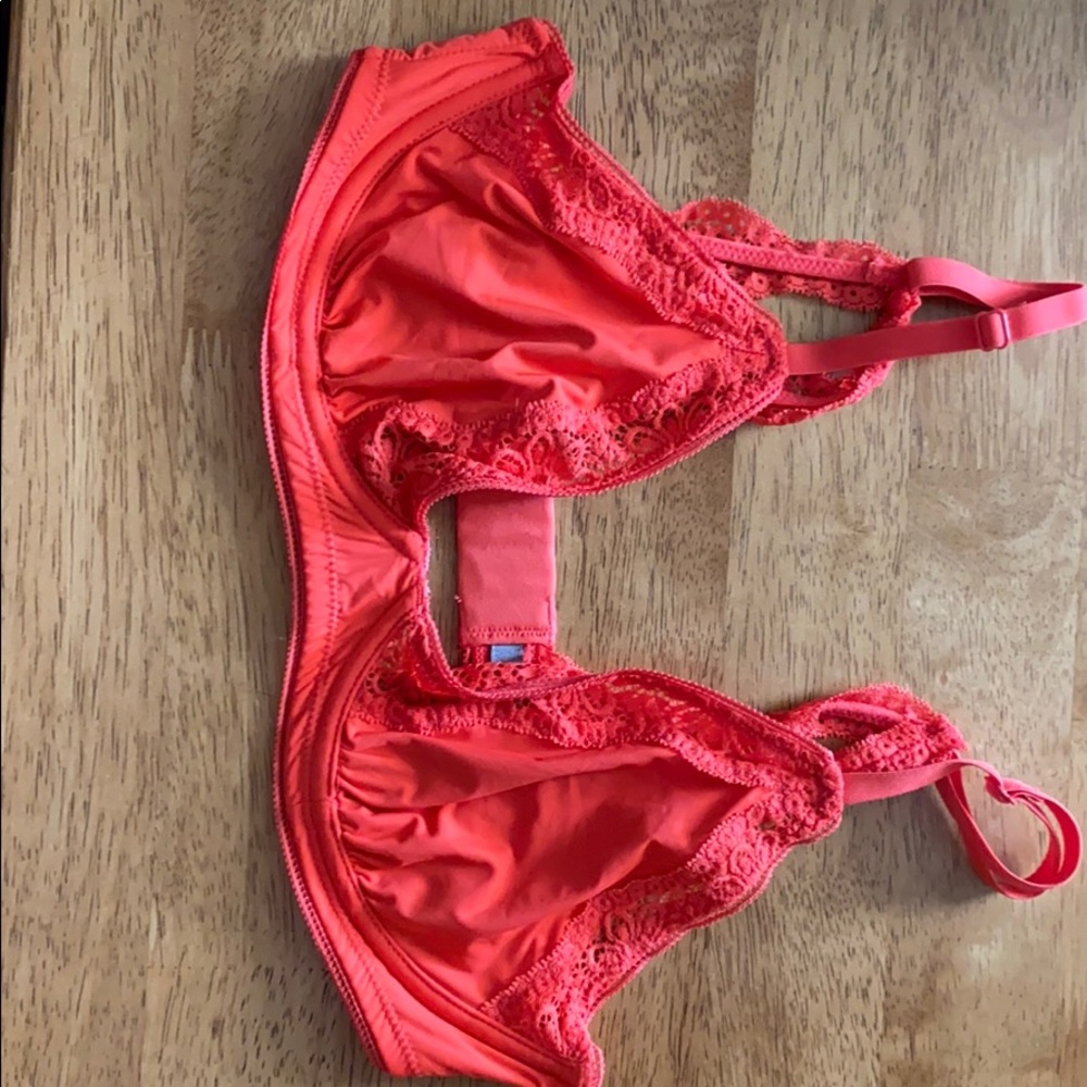 Bra